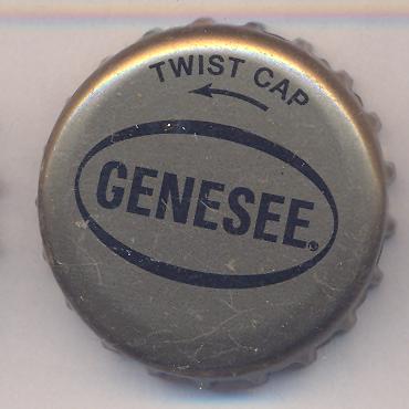 Beer cap Nr.18750: Genesee produced by Genesee Brewing Co./Rochester