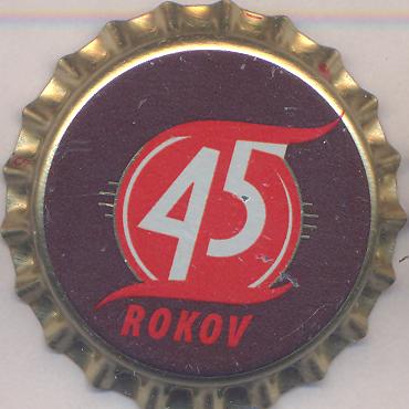 Beer cap Nr.18763: Rokov 45 produced by Topvar Pipovar a.s./Topolcany