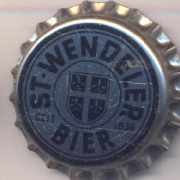 Beer cap Nr.19416: St. Wendeler Bier produced by Paque Brauerei/St.Wendel