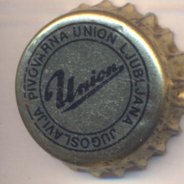 Beer cap Nr.19535: Union Pivo produced by Union/Ljubljana