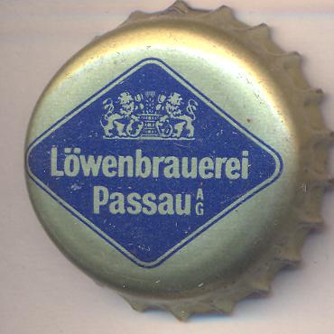 Beer cap Nr.20123: Hefeweizen produced by Löwenbrauerei Passau - Franzn Stockbauer/Passau