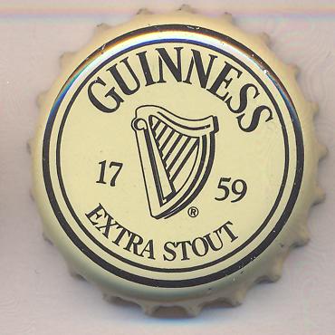 Beer cap Nr.22152: Guinness Extra Stout produced by Arthur Guinness Son & Company/Dublin