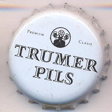 Beer cap Nr.22960: Trumer Pils produced by Brauerei Josef Sigl KG/Obertrum