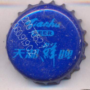 Beer cap Nr.24447: Tianhu Beer produced by Liaoning Tianhu Brewery Co./Liaoning